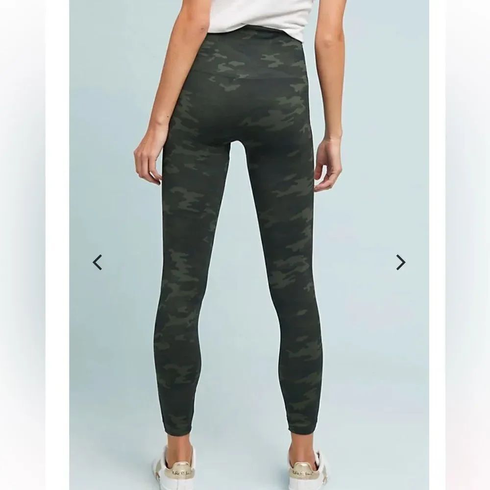 Spanx Camo Seamless Leggings Women’s Large